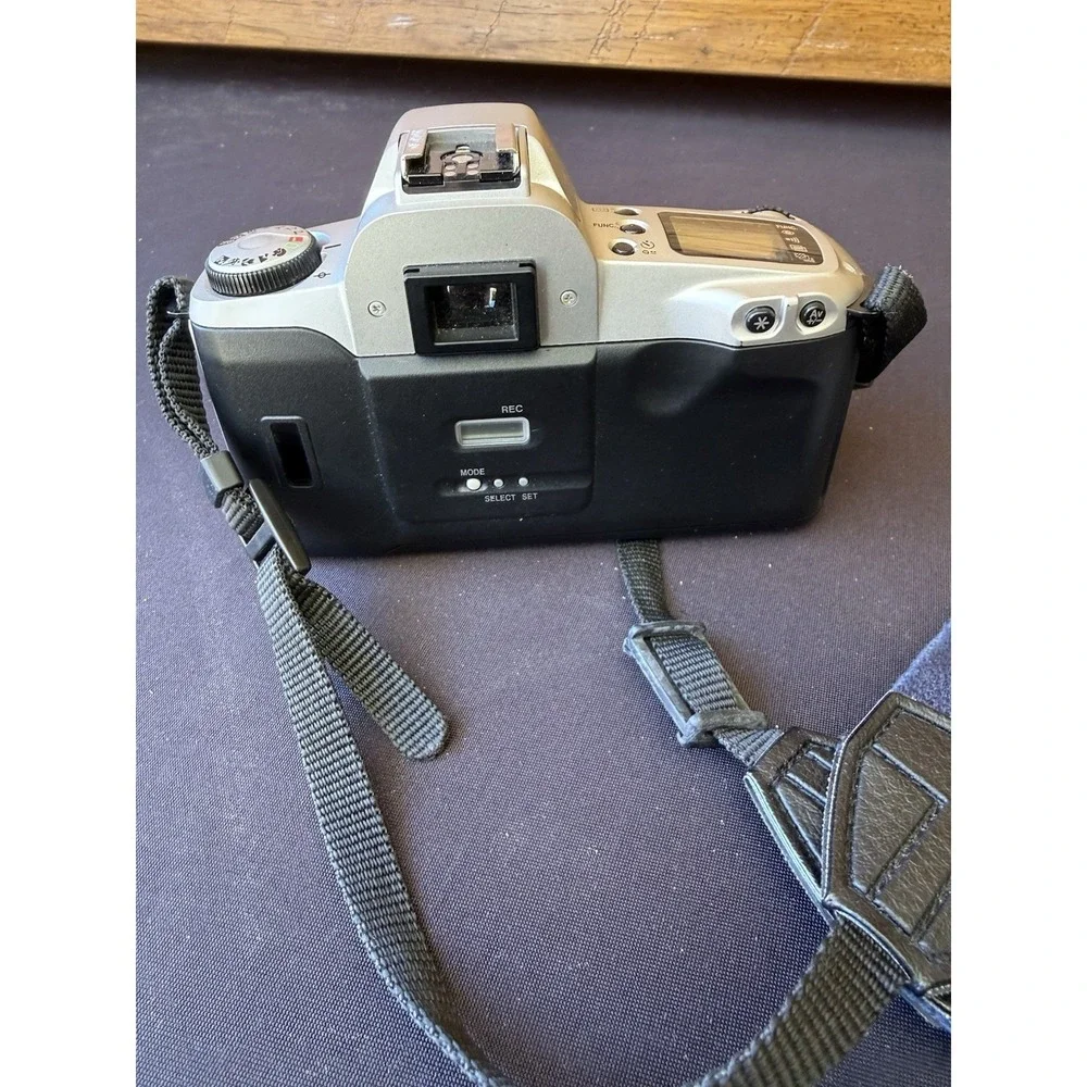 Canon EOS Rebel G 35mm Film Camera w/ 28-80mm Lens Vintage